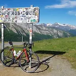 La Maison Des Gaves - Calme, Agréable, Local Vélo